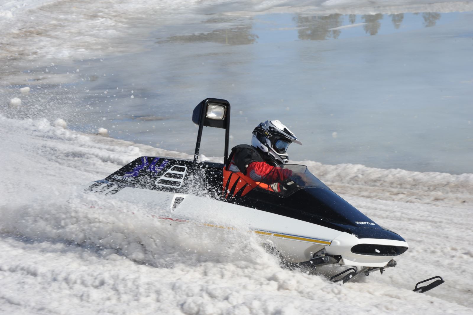 A Hot (Literally) World Snowmobile Expo Opens With A Bang Snowest