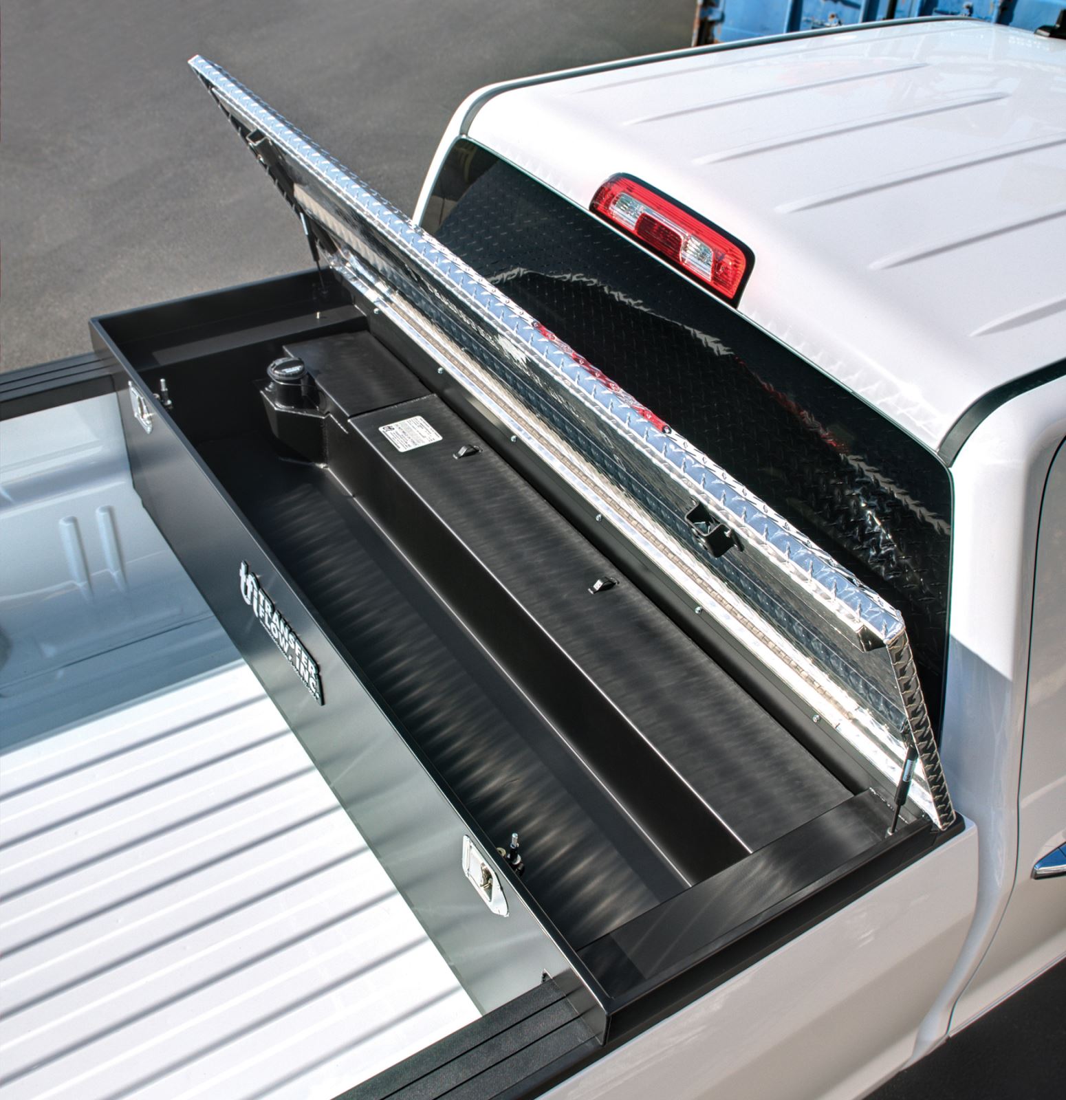 Truck fuel on sale cell tool box