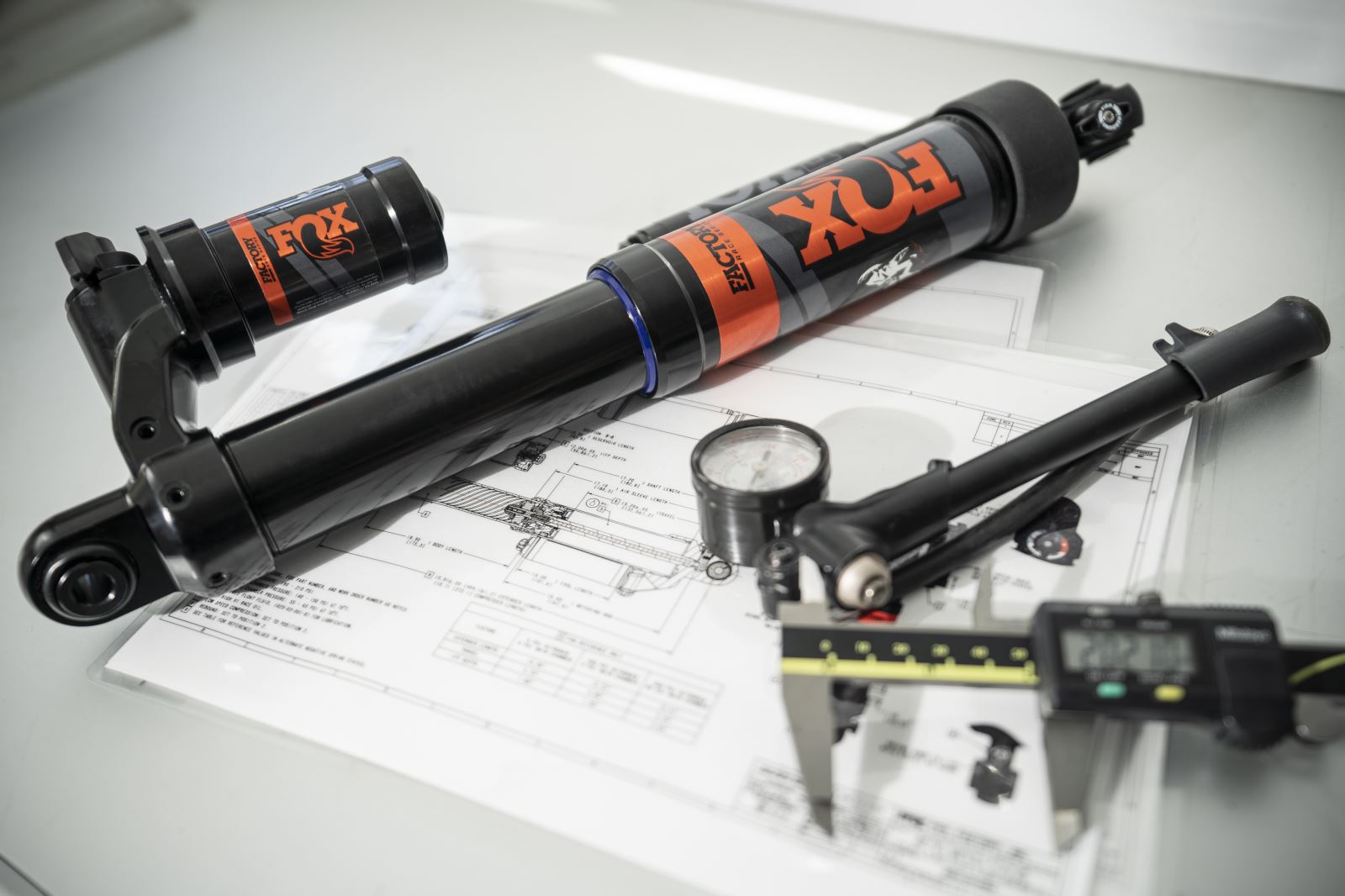FOX's New Lightweight Mountain Shocks | SnoWest Magazine