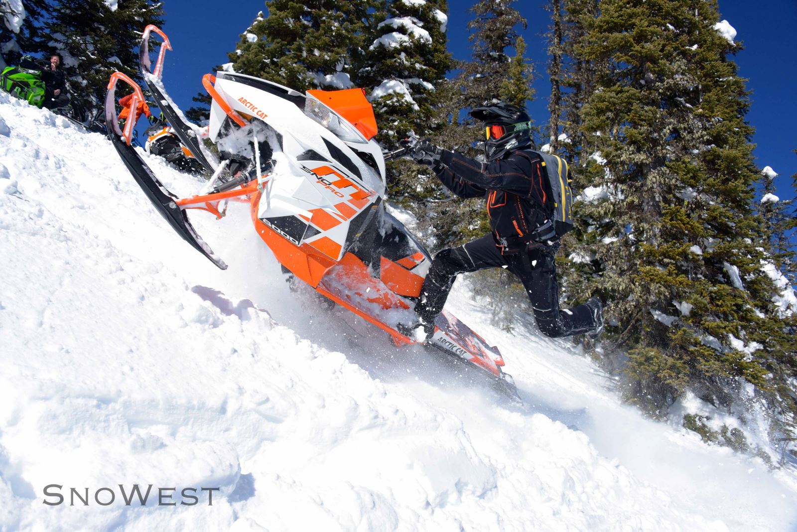 Arctic Cat 2017: Everything You Need to Know About the 2017 Mountain Cat | SnoWest
