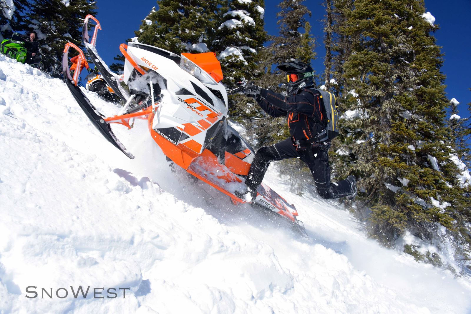 2017 Arctic Cat M 8000 Mountain Cat 162
