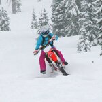 sarah-whipple-snowbike-03.jpg