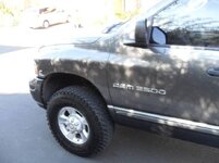 Dodge Ram 2500 004.jpg