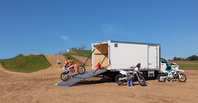 morgan-dry-freight-proscape-van-23-mobile.jpg